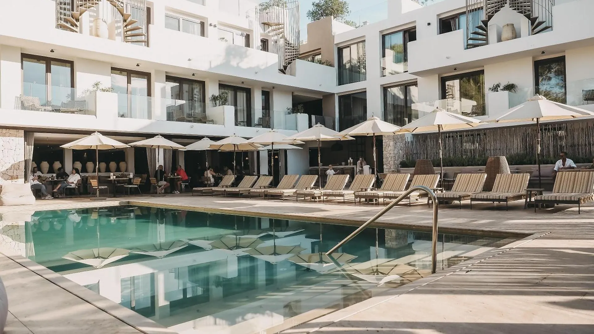 *****  Barefoot Hotel Mallorca Puerto Colom İspanya